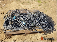 Sprzedam akcesoria elektryczne Lineax Elkabel popr