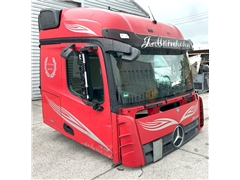 Kabina Mercedes-Benz ACTROS MP4 do ciągnika siodło