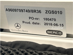 Miejsce sypialne Mercedes-Benz ACTROS MP4 PREMIUM