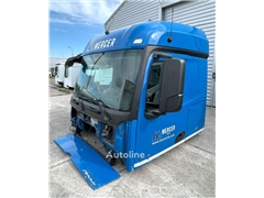 Kabina Mercedes-Benz AROCS MP4 do ciągnika siodłow