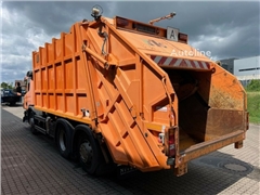 Śmieciarka Scania P 320 6x2 Haller Magnum X1EC23