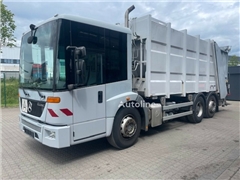 Śmieciarka Mercedes-Benz 2633 6x2 Econic Zöller Me