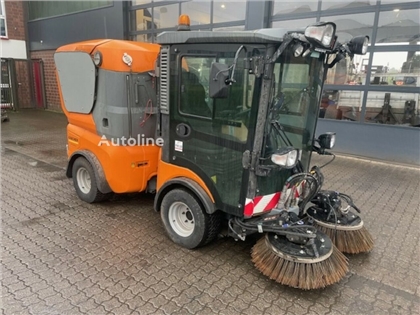 Zamiatarka Kärcher MC 130 Professional