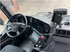 Śmieciarka Mercedes-Benz MB 2533 Antos 6x2 Geesink