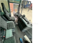 Śmieciarka Mercedes-Benz 2633 Econic 6x2 Haller X1