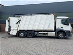 Śmieciarka Mercedes-Benz 2533 Antos 6x2 Faun Vario