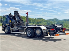 SCANIA P 360  Hakowiec  HIAB 111 BS - 2 HIDUO +