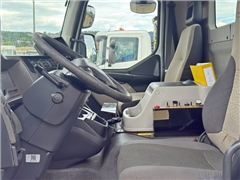 Renault MIDLUM 300 DXI   HAKOWIEC  STAN BDB