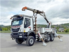 Iveco TRAKKER 360  WYWROTKA 2,45m + RUSA TA65.33