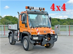 Mercedes UNIMOG V 400  Wywrotka 2,40  4x4  STAN
