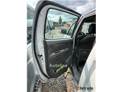 Sprzedam pick-up Toyota HILUX 4WD poprzez aukcję