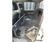 Sprzedam pick-up Toyota HILUX 4WD poprzez aukcję