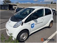 Sprzedam hatchback Peugeot Ion poprzez aukcję