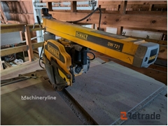 Sprzedam piłę ukośnicę DeWalt Dw721 poprzez aukcję