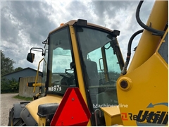 Sprzedam koparko-ładowarka Komatsu WB97 S poprzez