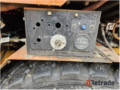 Sprzedam układarka asfaltu kołowa Caterpillar AP-3