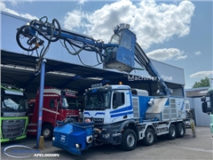 Pompa do betonu Mercedes-Benz Arocs 3242 AMV 7450D