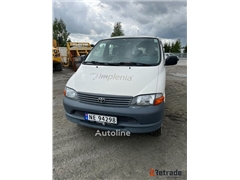 Sprzedam kombi minibus Toyota Hiace poprzez aukcję