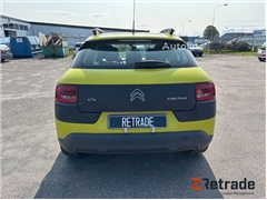 Sprzedam crossover Citroen Cactus C4 poprzez aukcj