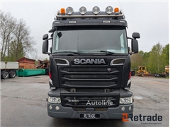 Scania R520LA6X4HNB