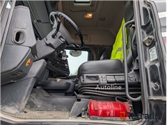 Scania R520LA6X4HNB