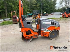 Sprzedam mini walec drogowy Hamm HD8VV poprzez auk