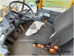 Sprzedam ładowarka kołowa Volvo L50B poprzez aukcj