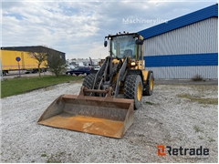 Sprzedam ładowarka kołowa Volvo L50B poprzez aukcj