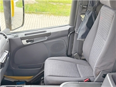 SCANIA P 270  SKRZYNIA 6,15 m + FASSI F110A.23 +