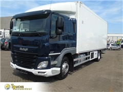 DAF CF 220 + CARRIER + EURO 6 + LIFT