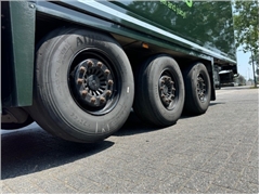 Krone 3 AS ISOTHERM BOX, LIFT AXLE