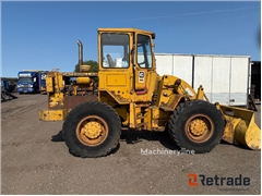 Sprzedam ładowarka kołowa Caterpillar 920 poprzez