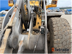 Sprzedam ładowarka kołowa Volvo L60F poprzez aukcj