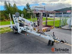Sprzedam podnośnik teleskopowy Dino 150T-1 poprzez