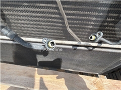 Chłodnica wody DAF XF 106 480 2050481 do ciągnika