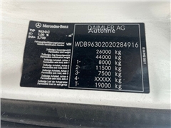 Śmieciarka Mercedes-Benz 2533