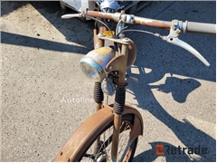 Sprzedam motorower Monark poprzez aukcję
