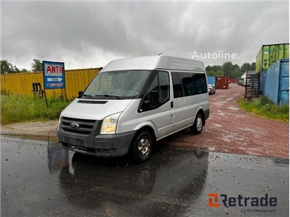 Sprzedam bus pasażerski Ford TRANSIT KOMBI HC FWD