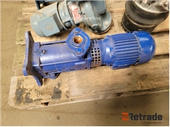 Sprzedam silnik elektryczny 4 st vattenpumpar olik