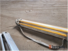 Sprzedam niwelator Topcon AT-G4 poprzez aukcję