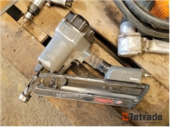 Sprzedam pistolet do gwoździ Max CN552S poprzez au