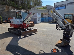 Sprzedam minikoparka Takeuchi TB260 poprzez aukcję