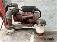 Sprzedam zbiornik na paliwo Olietank 1800 liter 18