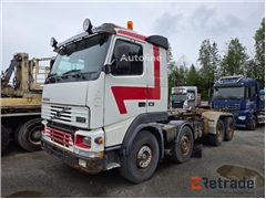 Volvo FH12 8X4