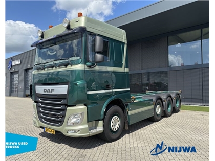 DAF XF 460 8x2 20ft container systeem