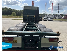 DAF XF 460 8x2 20ft container systeem