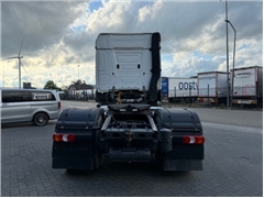 Mercedes AROCS