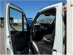 Iveco DAILY 35S13, VRIESWAGEN -40 GR, 10 DEUREN