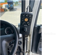 Zamiatarka MAN 18.250 4x2 TGM Bucher Cityfant 6000