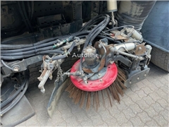 Zamiatarka MAN 18.250 4x2 TGM Bucher Cityfant 6000